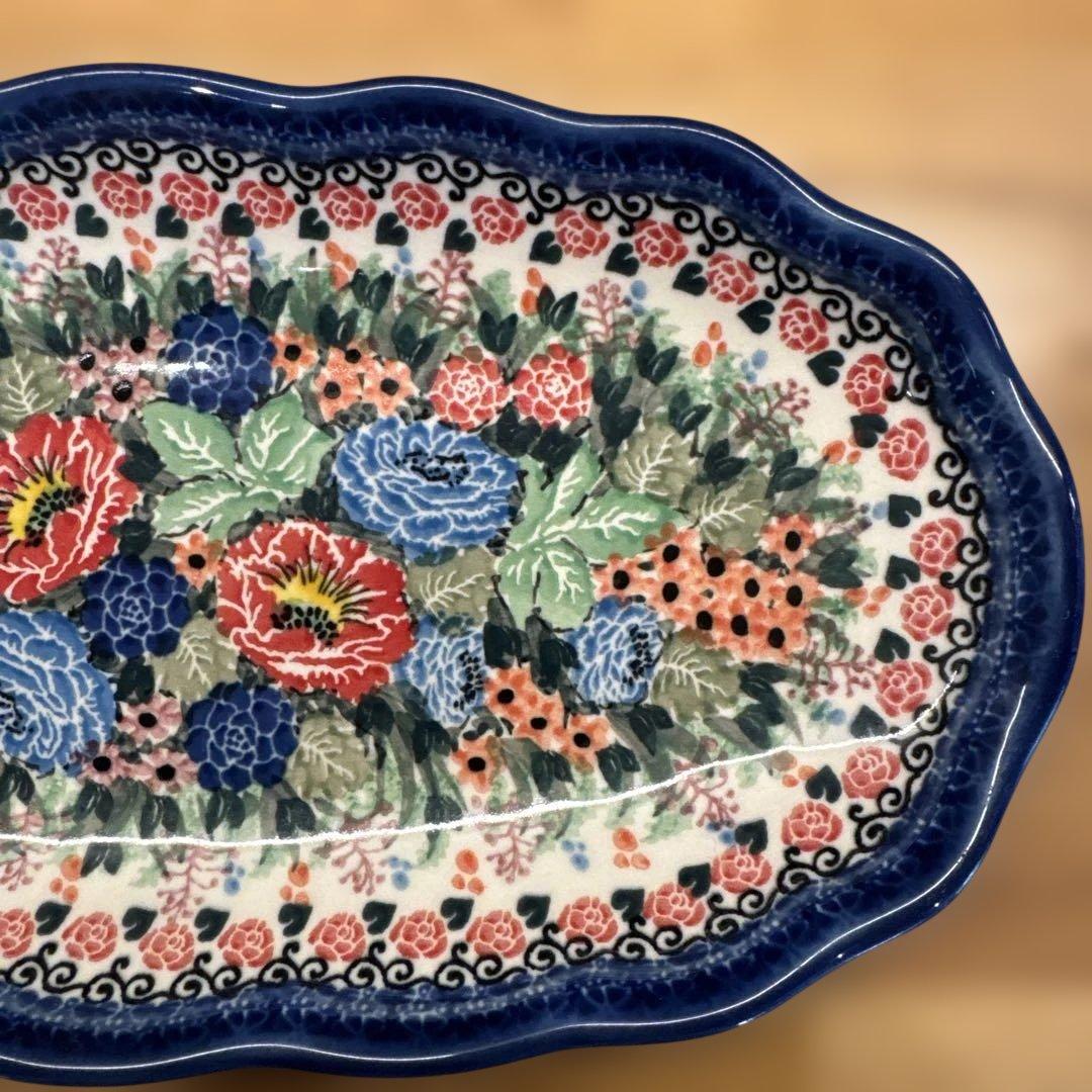 ポーリッシュポタリー　オーバル皿　花柄