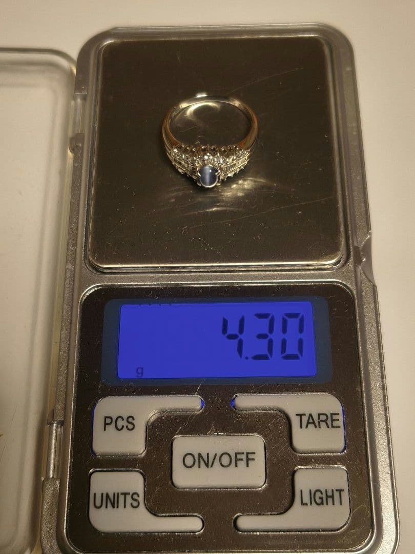 Pt900 アレキサンドライトキャッツアイ 4.3g 0.9ct 13.5号