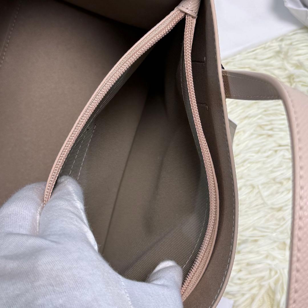 新品未使用 フルラ Furla レザー 本革 クラシック トートバッグ