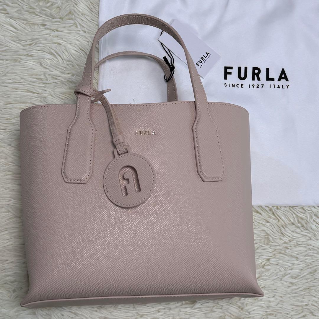 新品未使用 フルラ Furla レザー 本革 クラシック トートバッグ