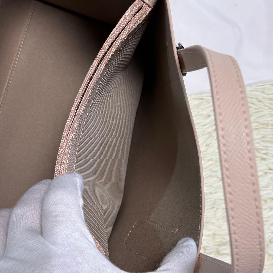 新品未使用 フルラ Furla レザー 本革 クラシック トートバッグ