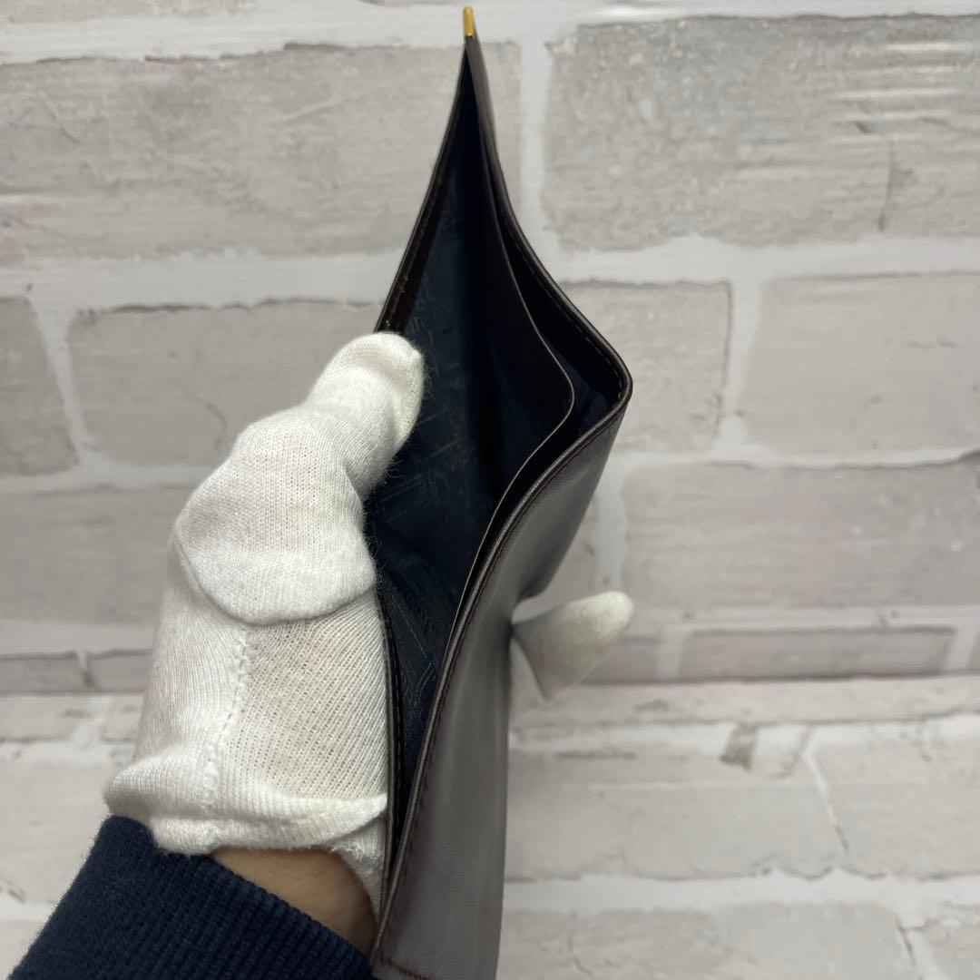 (未使用品)大人気、ダンヒル、折財布、オールレザー、人気色、茶、金ロゴ、高級感