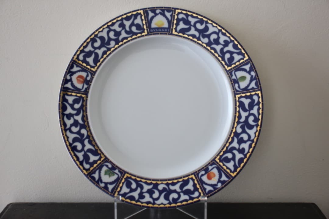 ブルガリ　ローゼンタール　フルッタアナフィネストラ　２２cmプレート