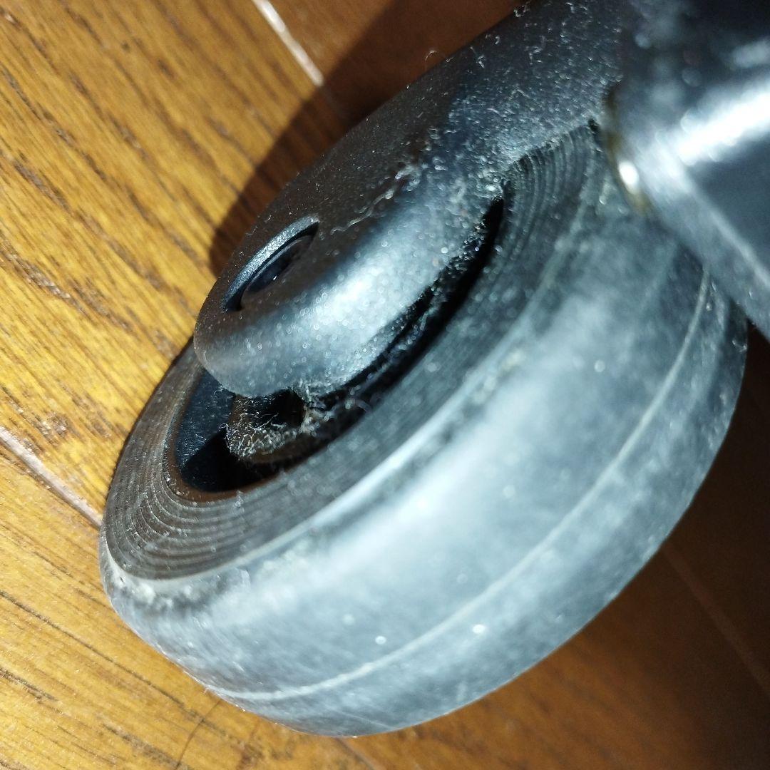 スワニー　ピーターラビット刺繍付きキャリーケース