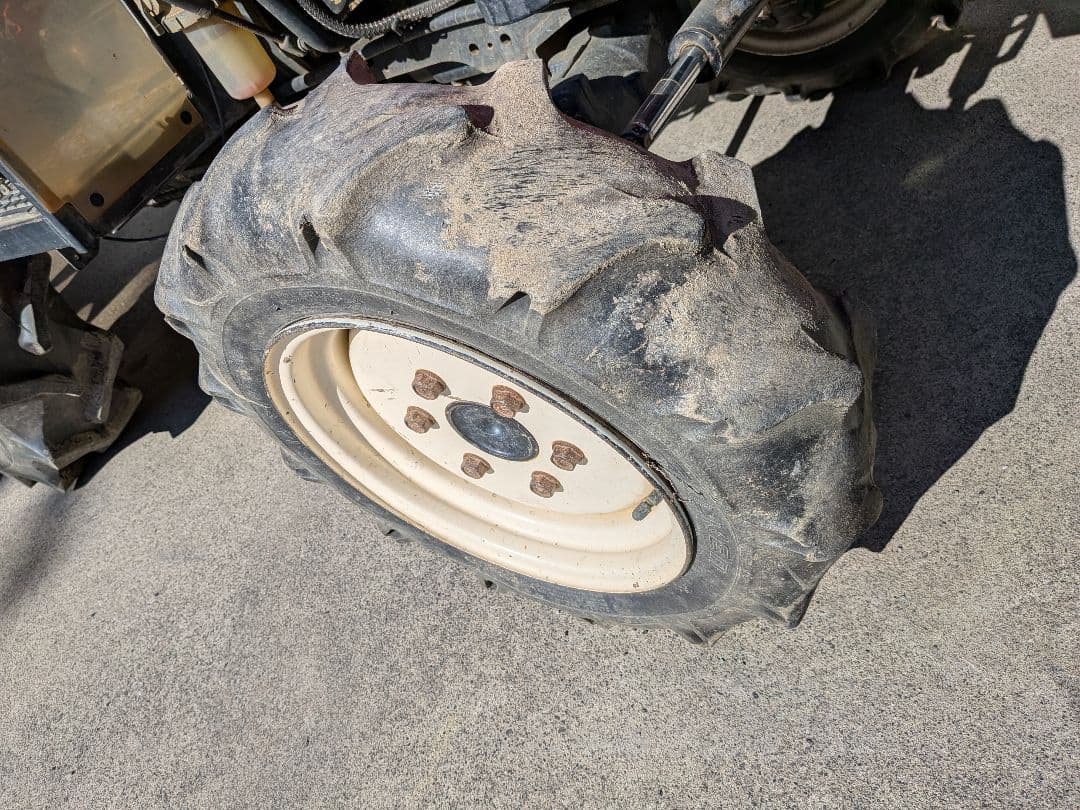 Huracan　ヤンマートラクター 　EG225 　中古 引き取り限定