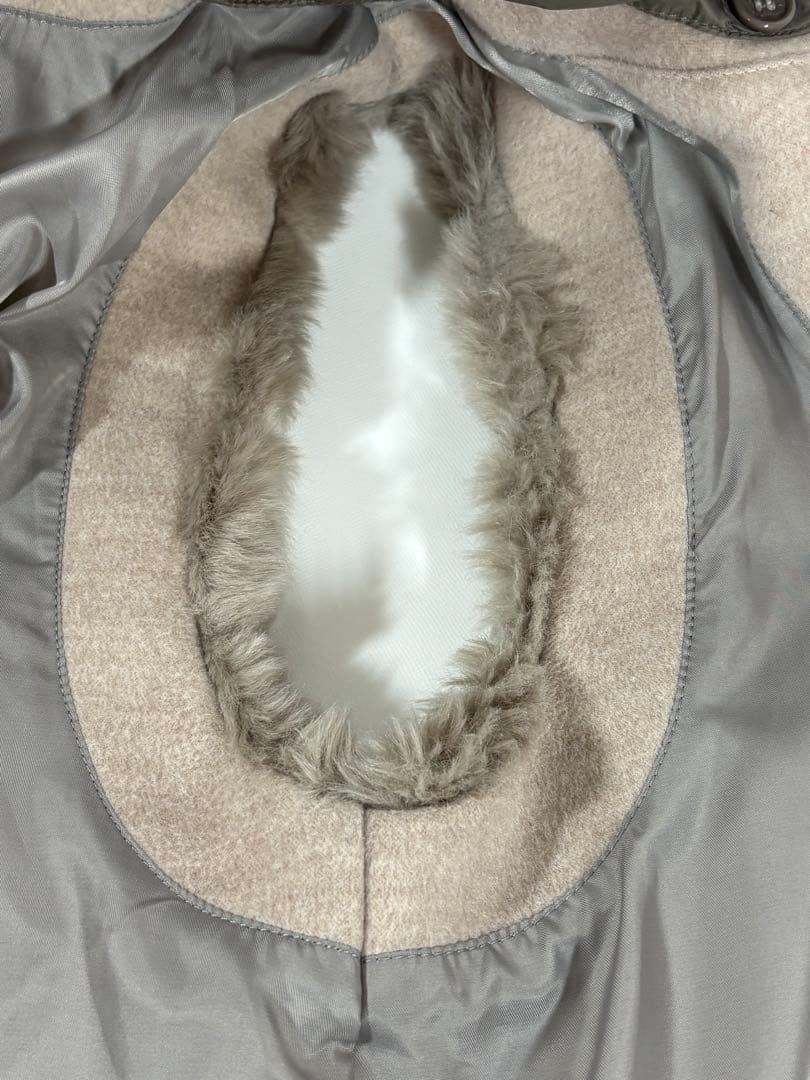 【美品】MOORER社　JAY MAYEN ふわふわエコファー　ダウンベスト