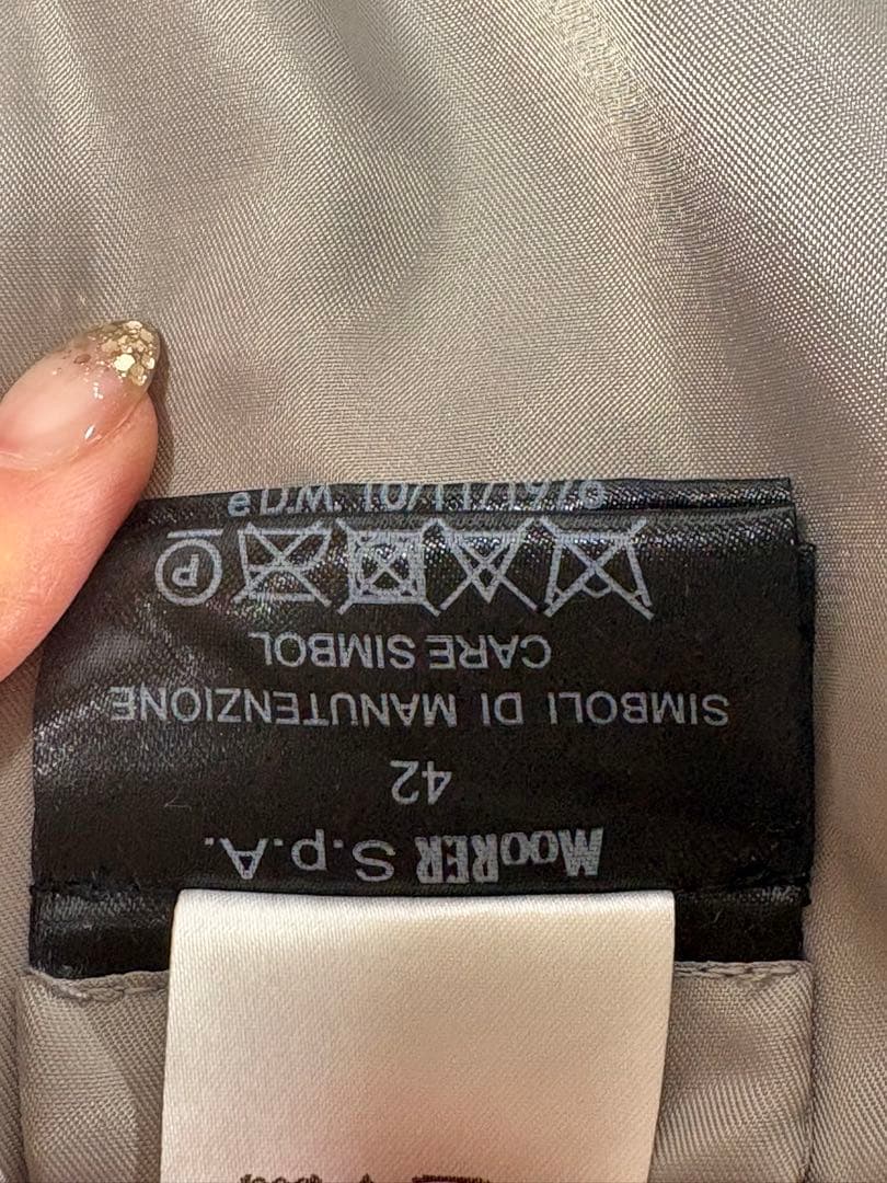 【美品】MOORER社　JAY MAYEN ふわふわエコファー　ダウンベスト