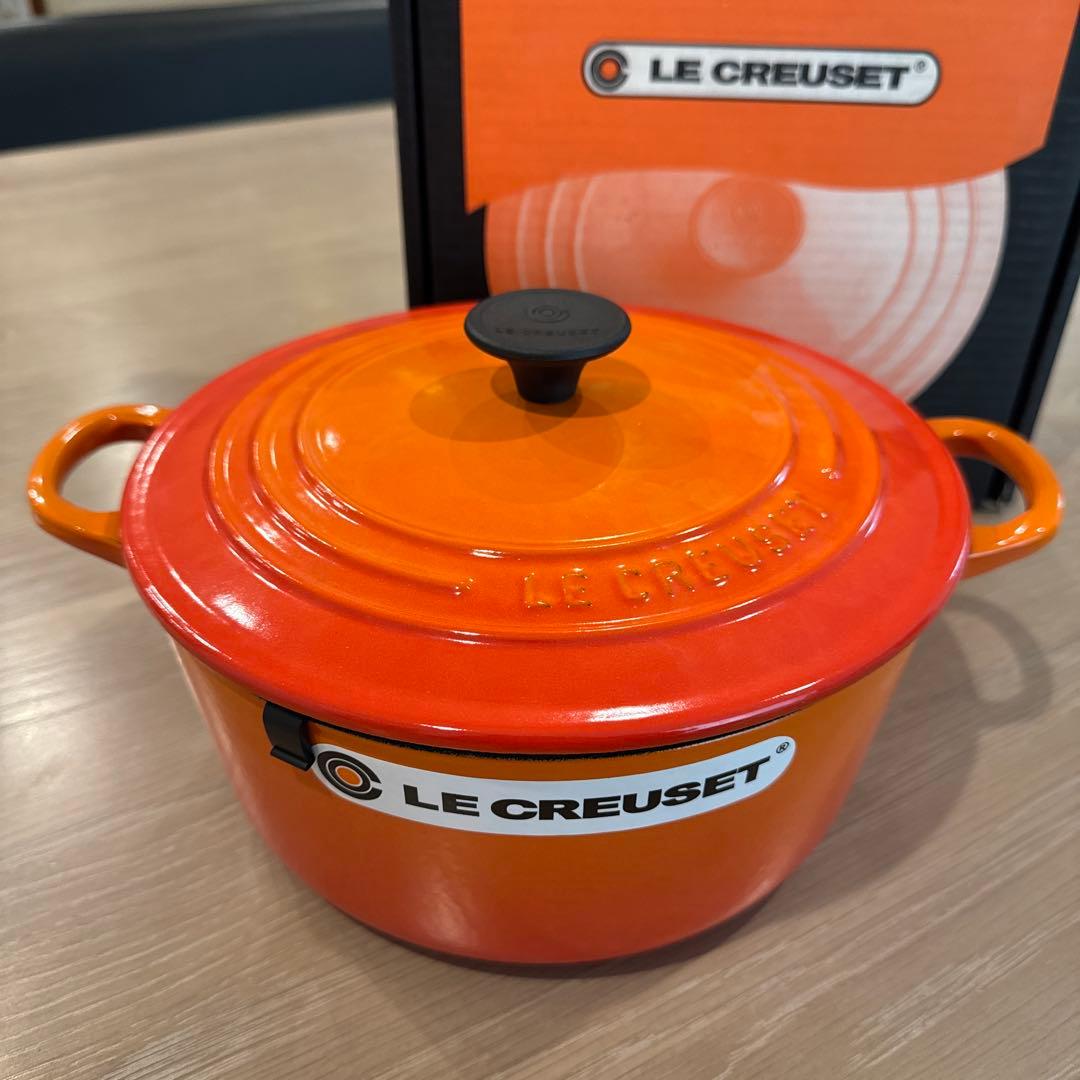 【未使用】ル・クルーゼ　ココットロンド　22cm　両手鍋