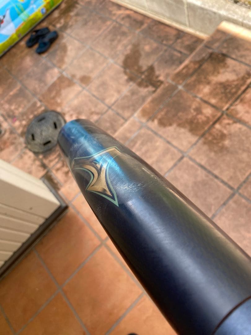 ミズノビヨンドマックスレガシーバット　84cm740gミドル