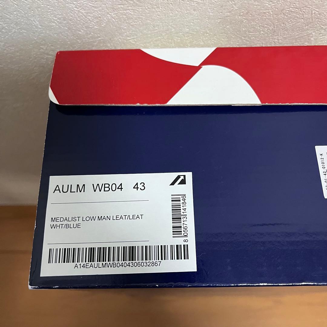 【新品•未使用】AUTRY スニーカー ホワイト/ネイビー 43