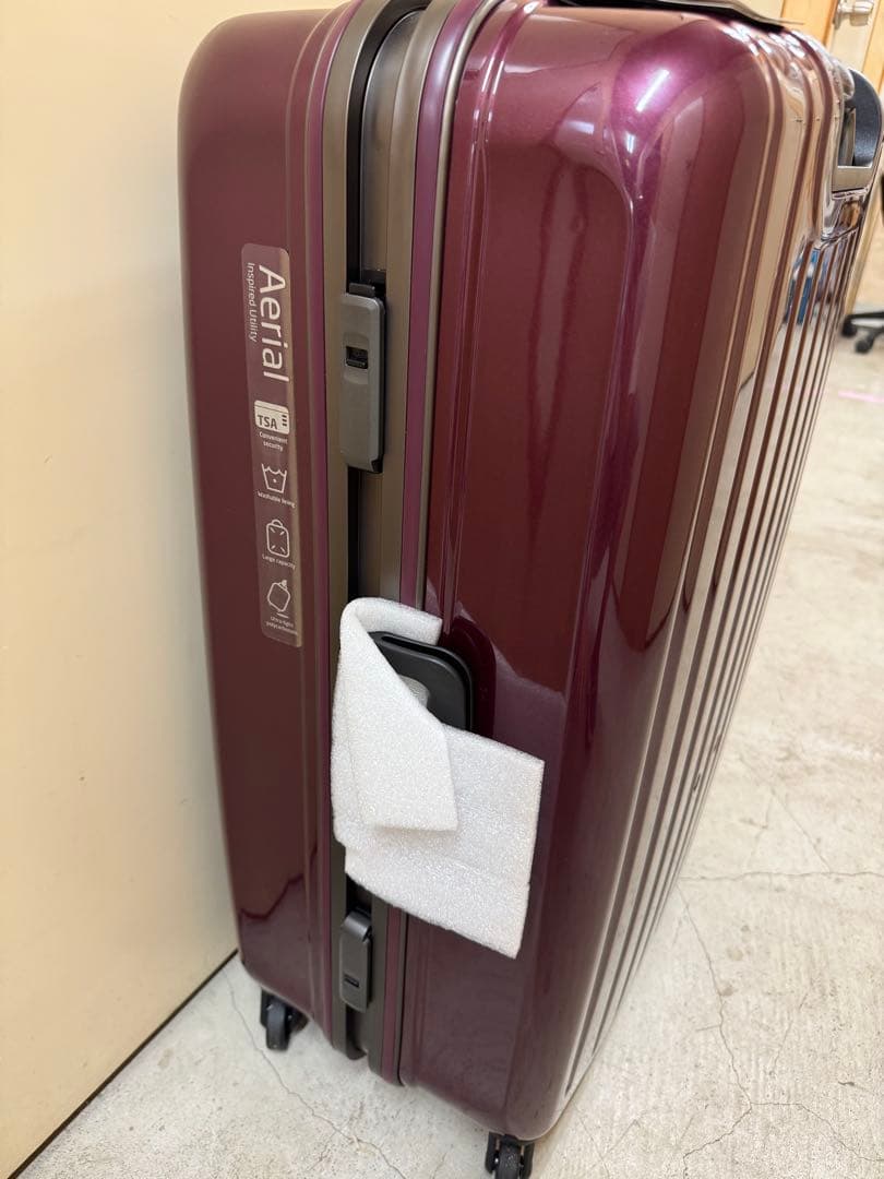 【最終値下】サムソナイト AERIAL 中型キャリーケース 4輪