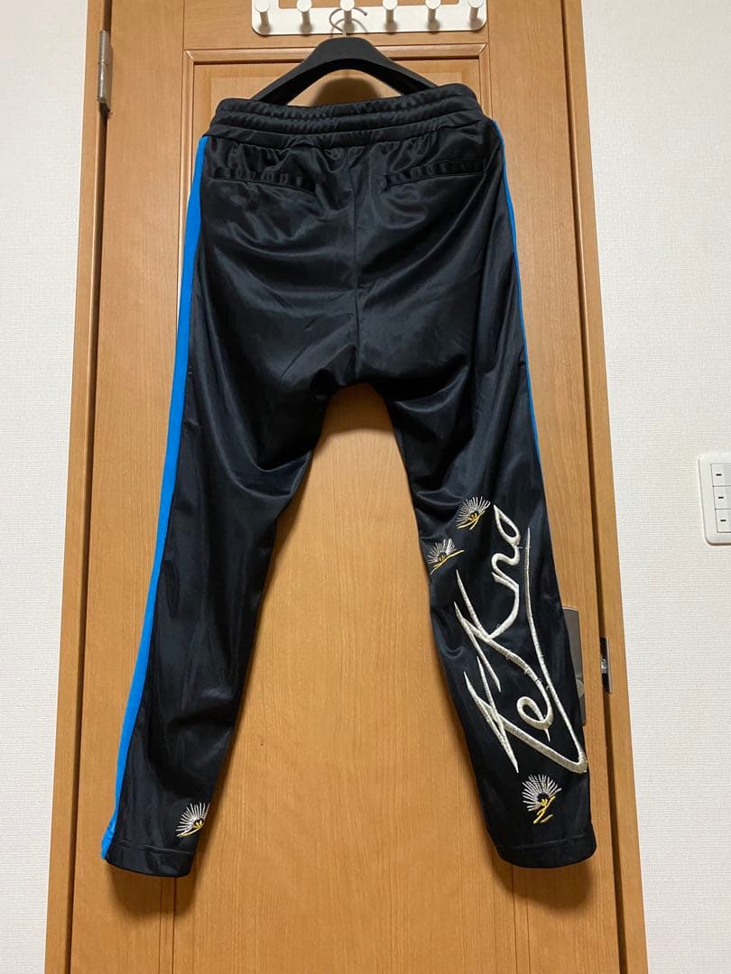 【DIESEL】刺繍鷲デザイン ジャージパンツ 黒/青