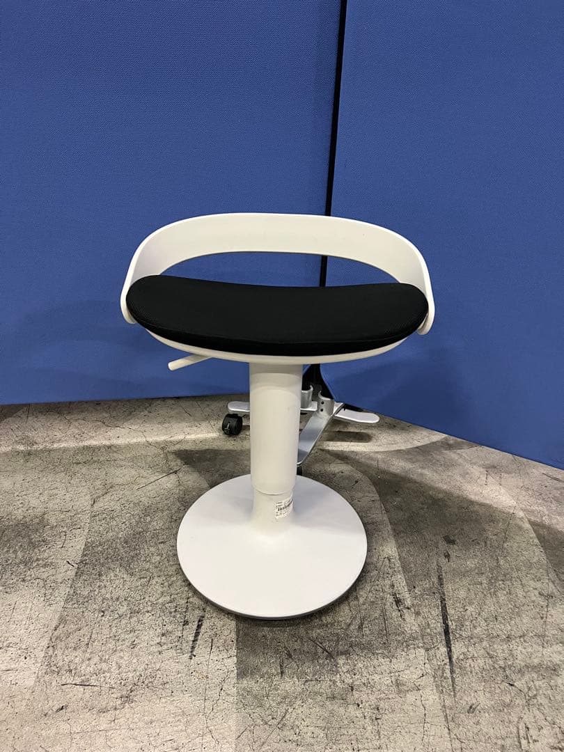 【美品】コクヨ ジョイン 昇降スツール