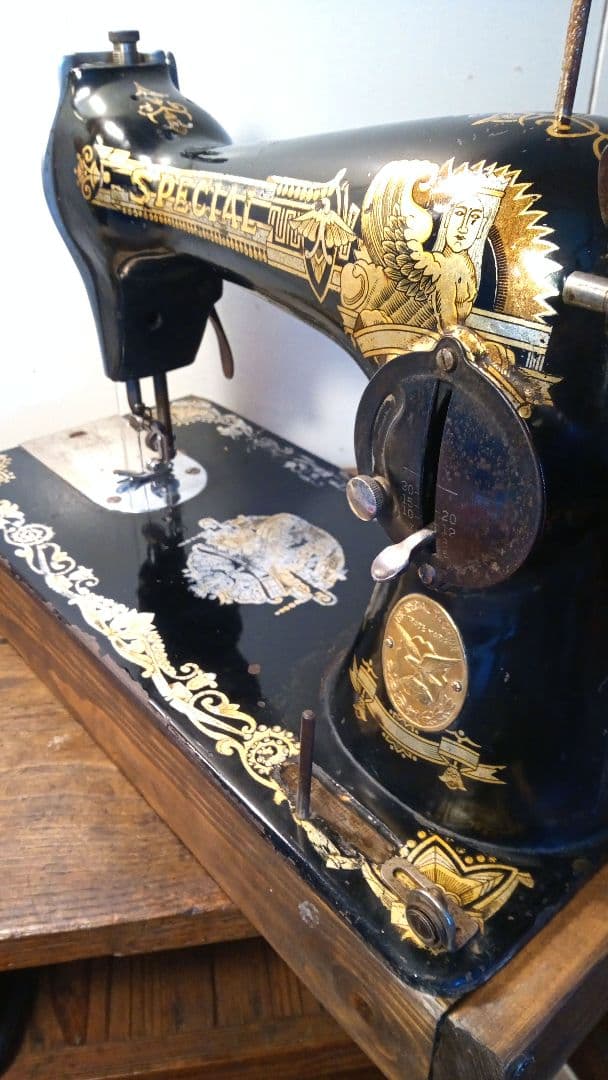 今週末で終了　縫えるビンテージミシン　SPECIAL　純和風女神