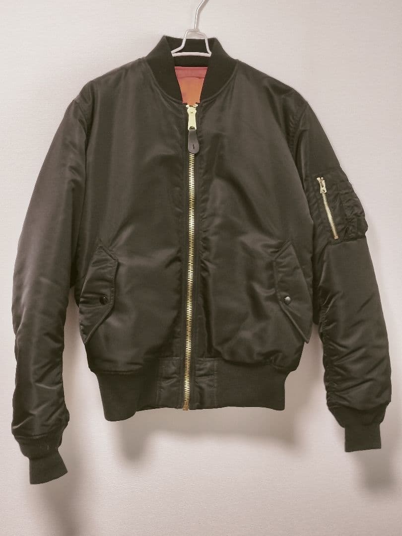 Alpha Industries MA-1フライトジャケットM 黒