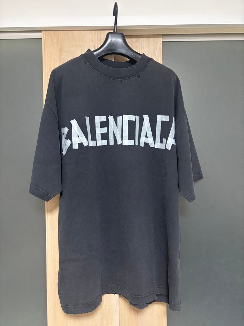 バレンシアガ　テープロゴ　オーバーサイズTシャツM