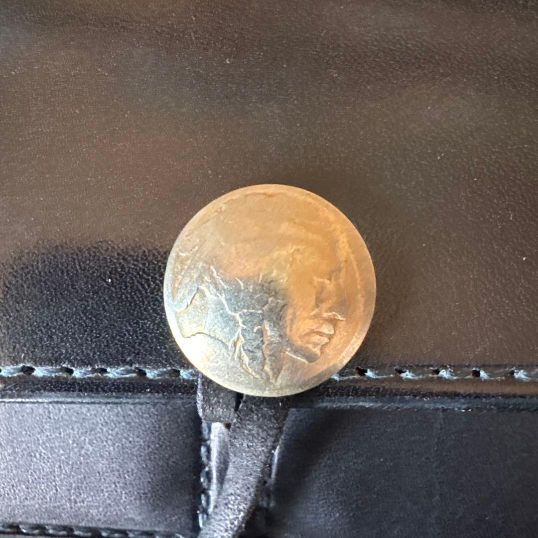 goro's 2つ降り長財布