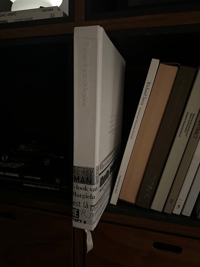 Maison Martin Margiela メゾン・マルタン・マルジェラ　書籍