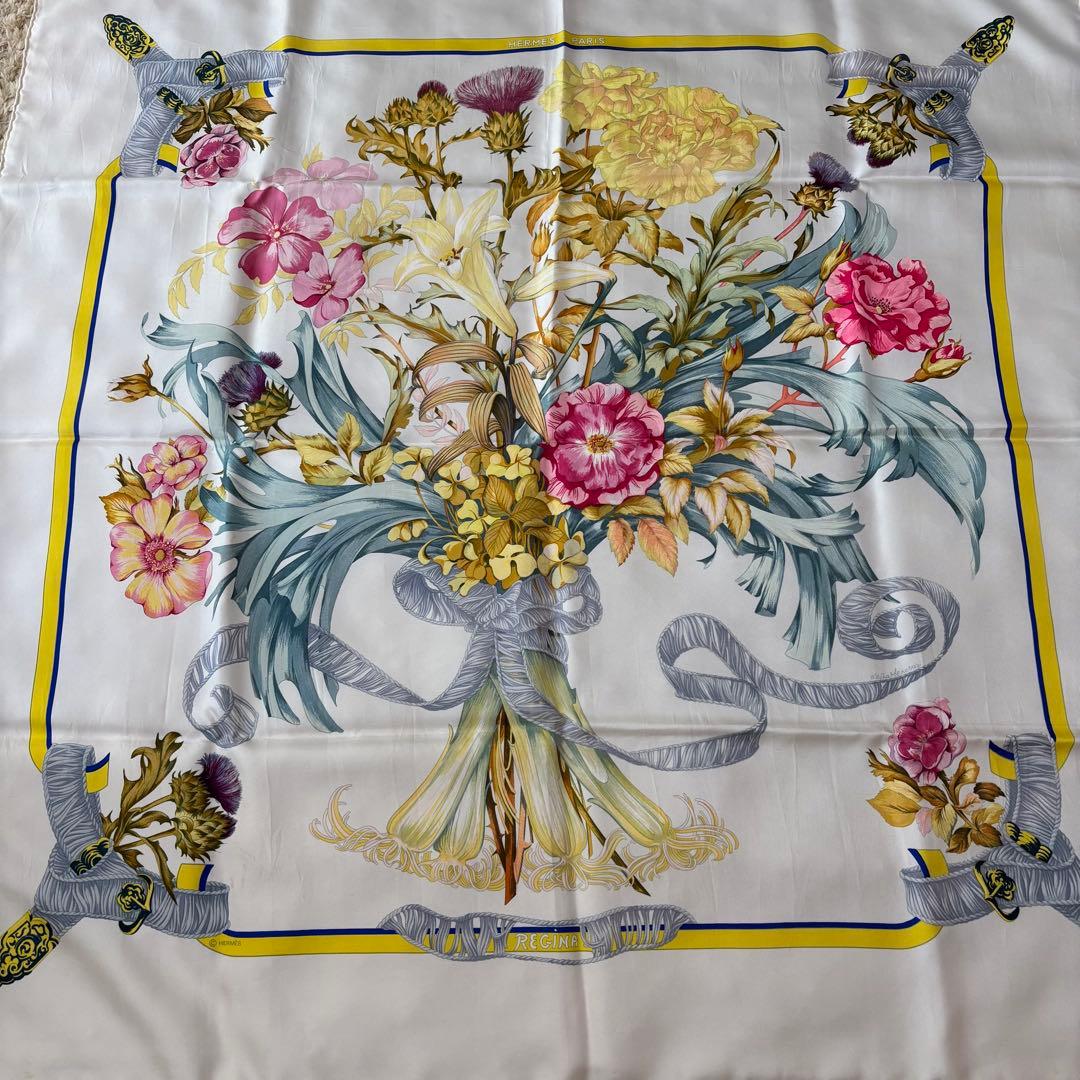HERMES エルメス 90 REGINA スカーフ