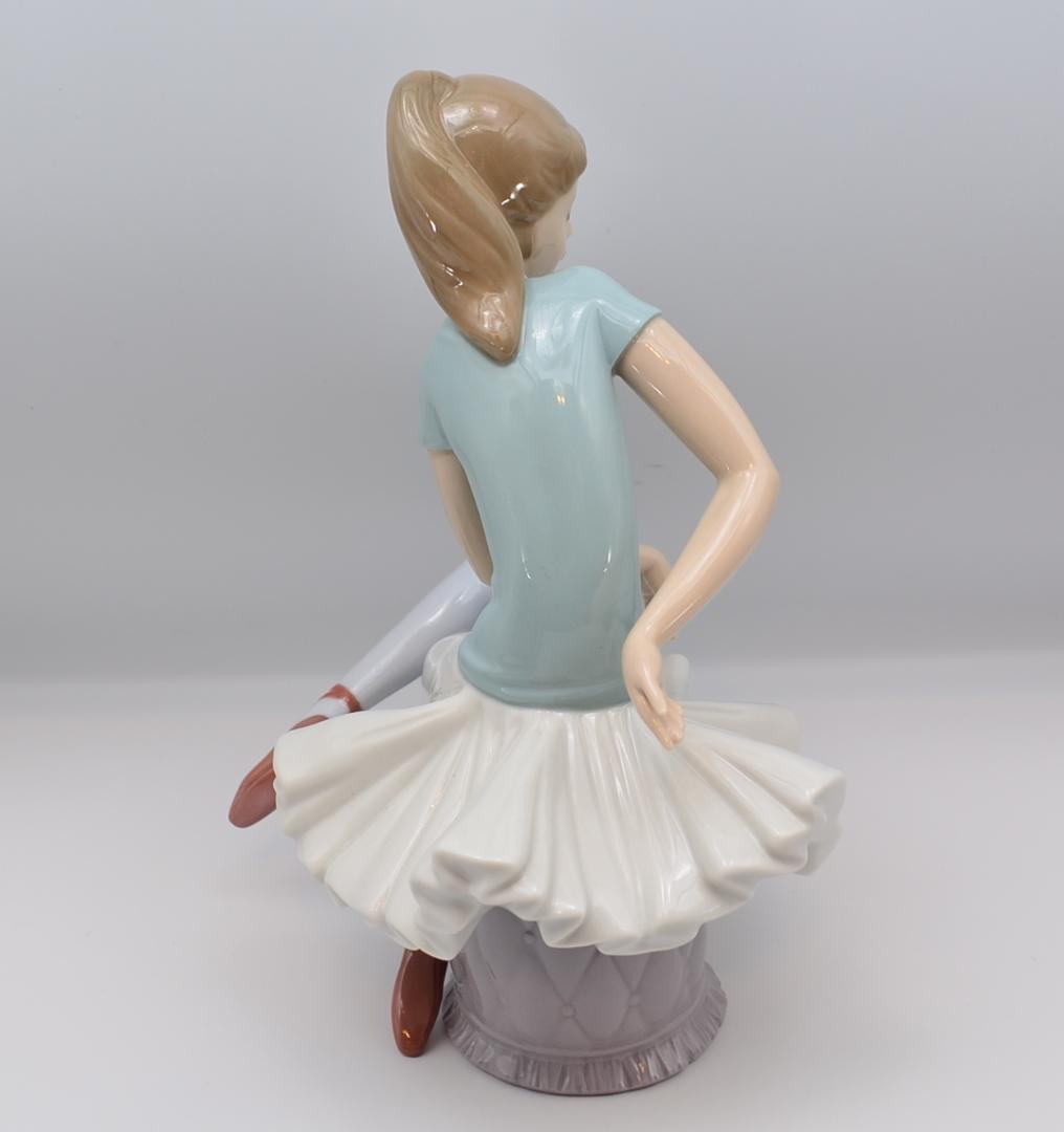 カリーナ　＃1361　★リヤドロ　スペイン　ポーセリン　光沢仕上げ　ヴィンテージ