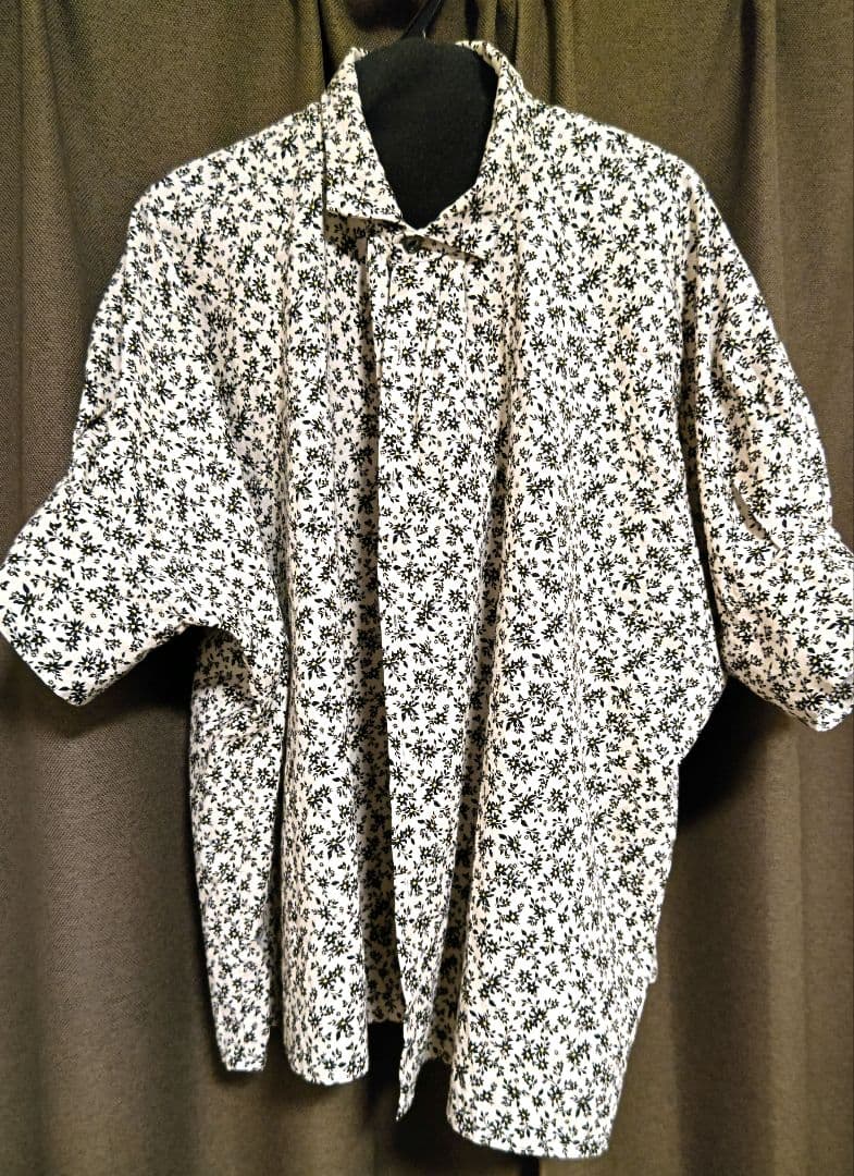 【NOUVELLES DU PARADIS】北欧暮らしの道具店取扱　花柄ブラウス