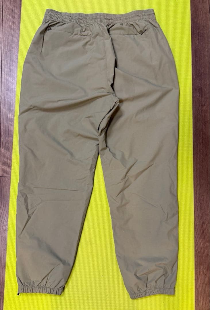 ニューバランス　コート&パンツセット サイズL 新品