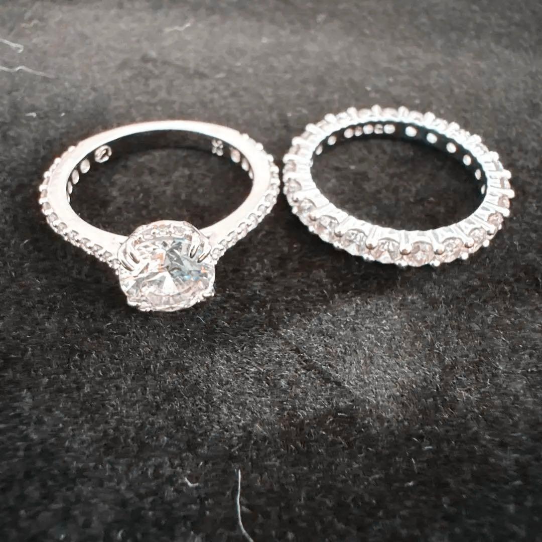 エレガントな2ピースリングセット