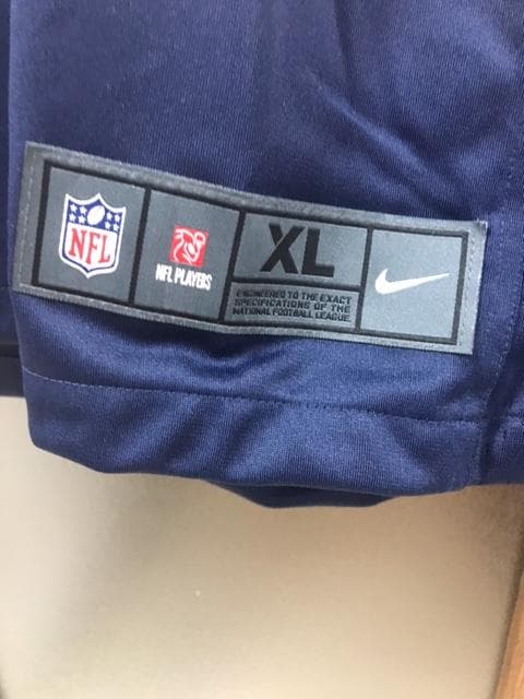 ユニフォーム New England Patriots NFL Jersey Jones XL