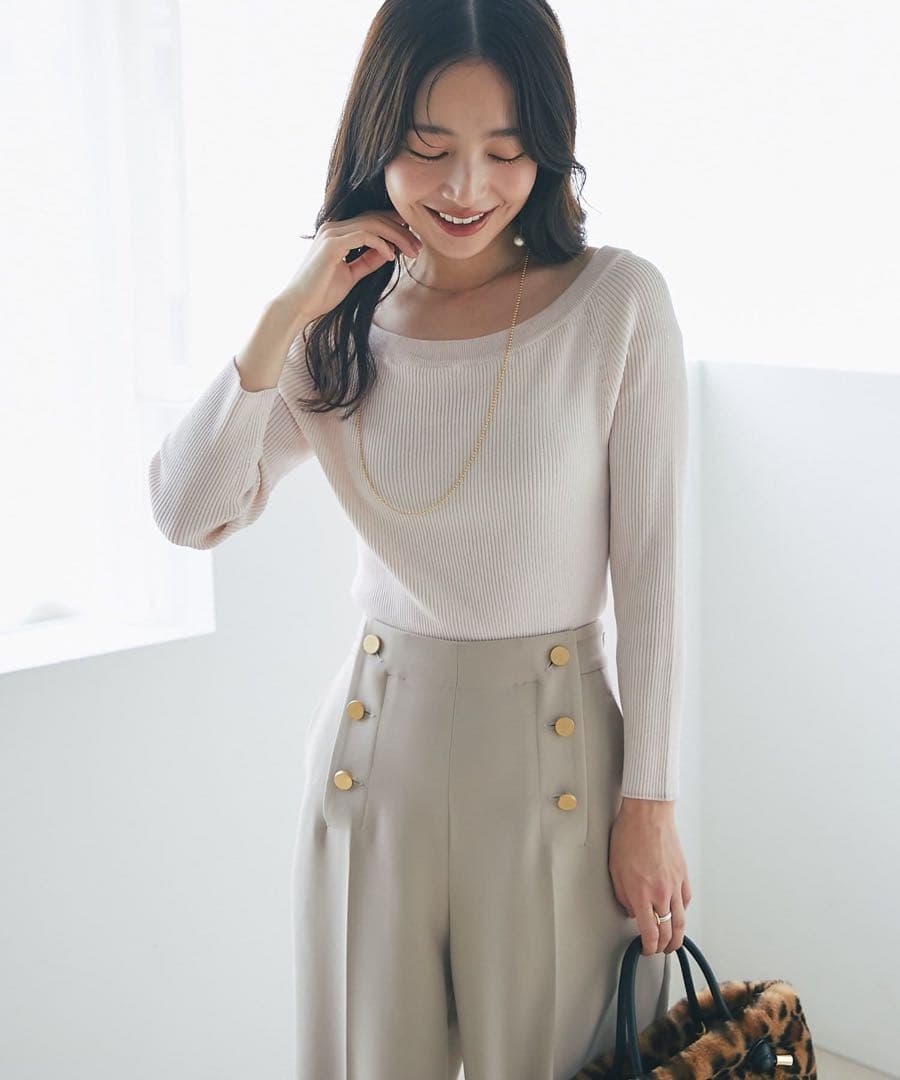 あ*ん様 ラブティックボンボン　今期新品　スパンコールリブオフショル8分袖ニット