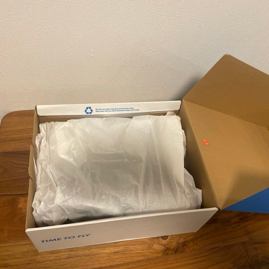 【Ken】新品HOKA BONDI 8 ホカオネオネ　26cm