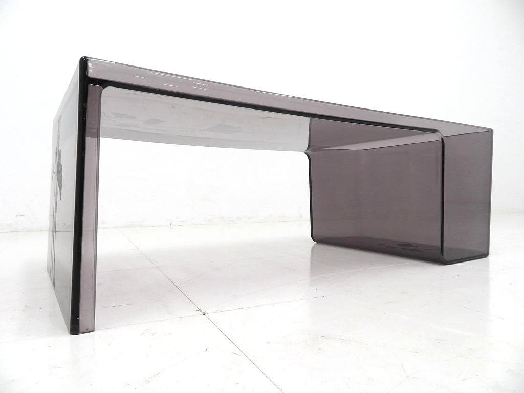 展示品　カルテル　ウザメ　コーヒーテーブル　センターテーブル　ウルキオラ