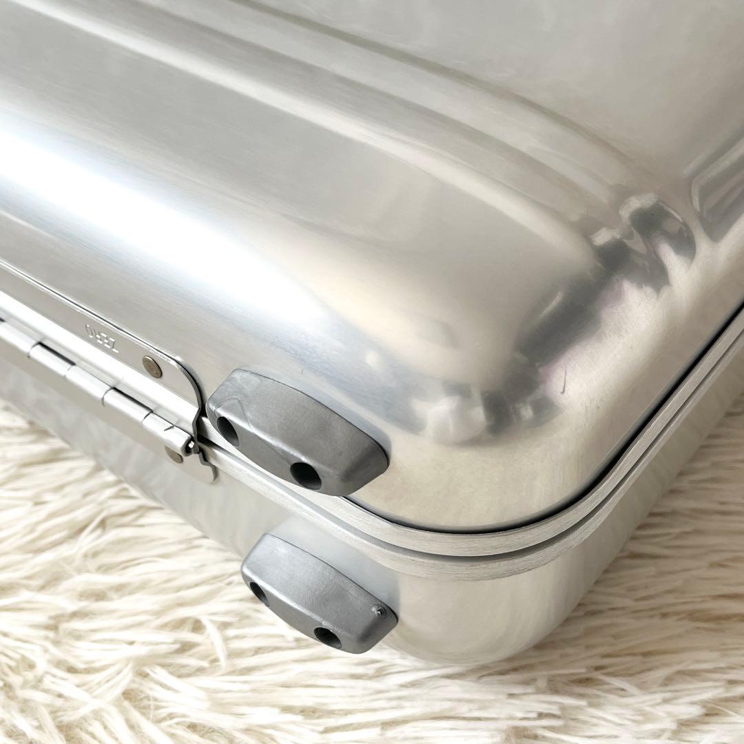 ⭐️未使用級⭐️　ゼロハリバートン　アタッシュケース　アルミケース　シルバー