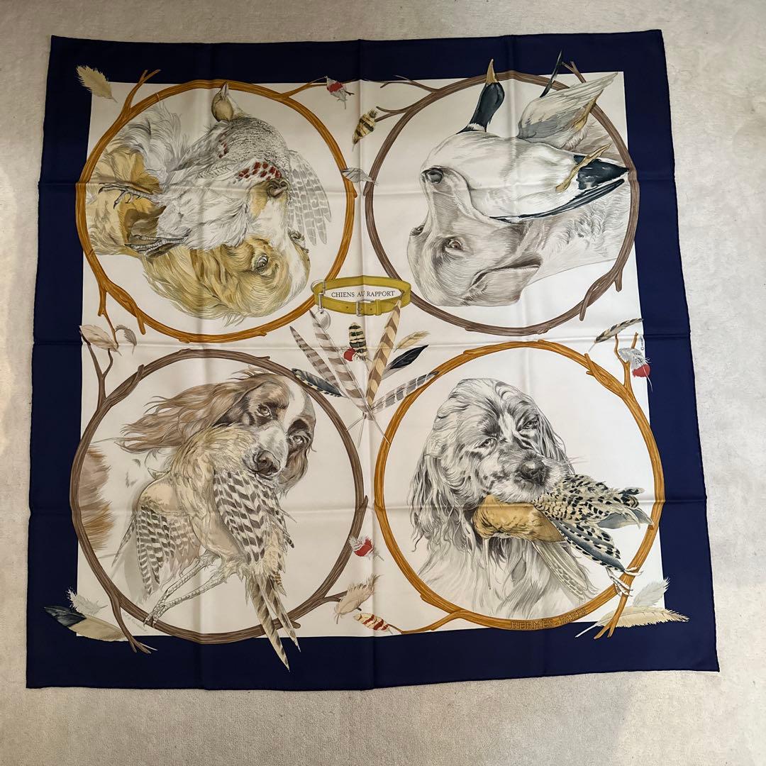 エルメス　カレ90 スカーフ　犬　狩猟