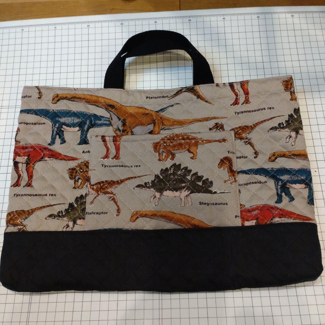 Stun　リアル恐竜柄（グレー）✕黒　絵本バッグ　上履き袋