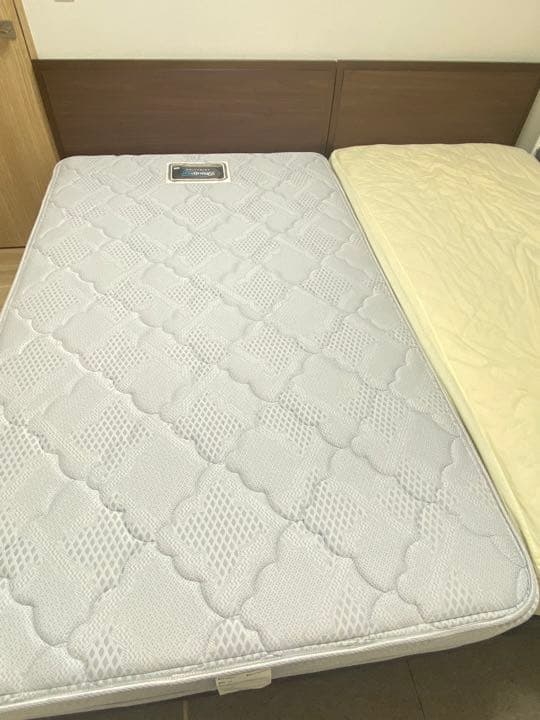 シモンズベッド(シングル、セミダブル)