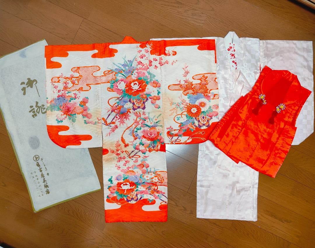 七五三 三歳 女の子 被布セット 正絹 着物フルセット 髪飾り・草履・巾着付き✨