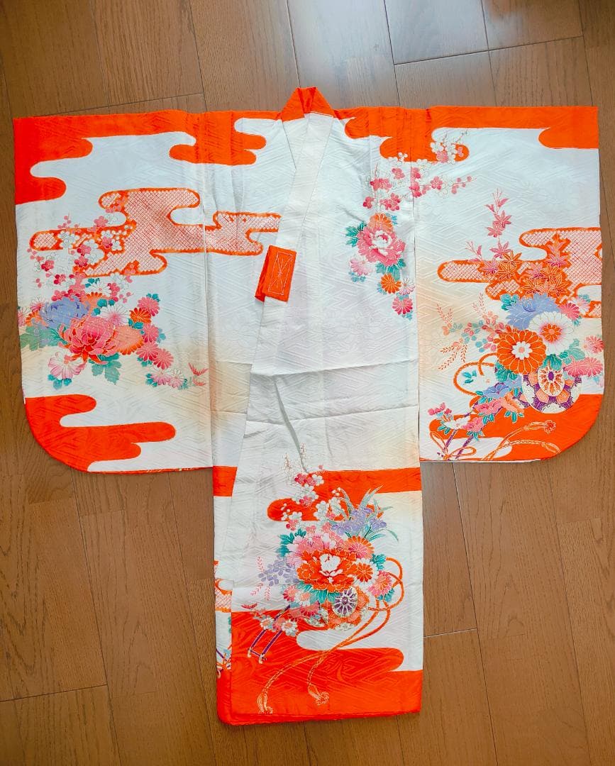 七五三 三歳 女の子 被布セット 正絹 着物フルセット 髪飾り・草履・巾着付き✨