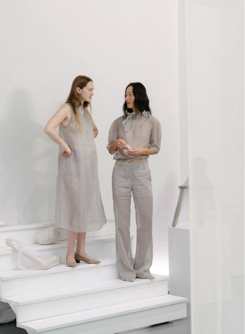 トップス AMOMENTO KNOTTED COLLAR TOP GRAY