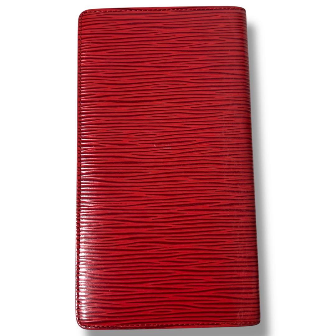 ルイヴィトン エピ ポルトカルトクレディ 長財布 お札入れ 二つ折り 赤 レッド