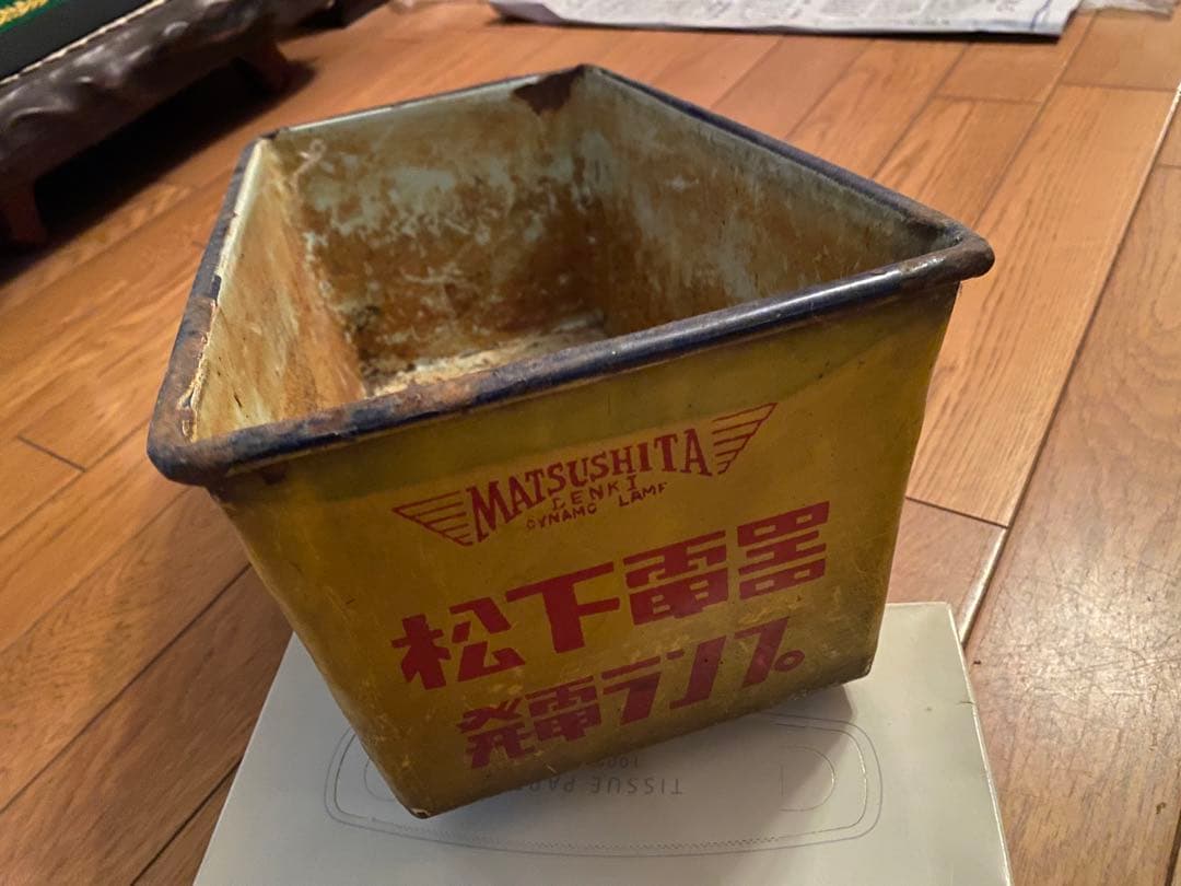 ナショナル　タイヤ　松下電器　ボックス　箱　缶　カンカン　容器　ホーロー　ランプ