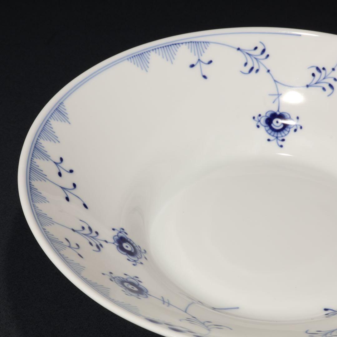 ロイヤル コペンハーゲン　ブルーエレメンツディーププレート∅24　R1665ラ2