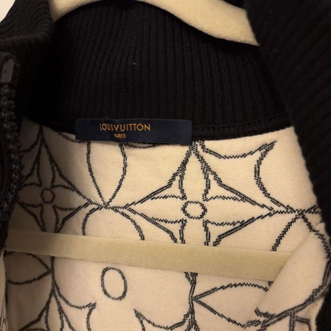 ルイ・ヴィトン　ジップスルーモノグラムフラワーブルゾン