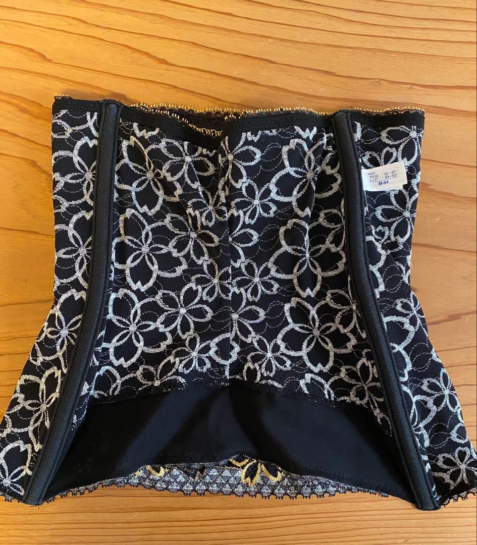 chiari MARUKO サクラ 黒 補正下着4点セット