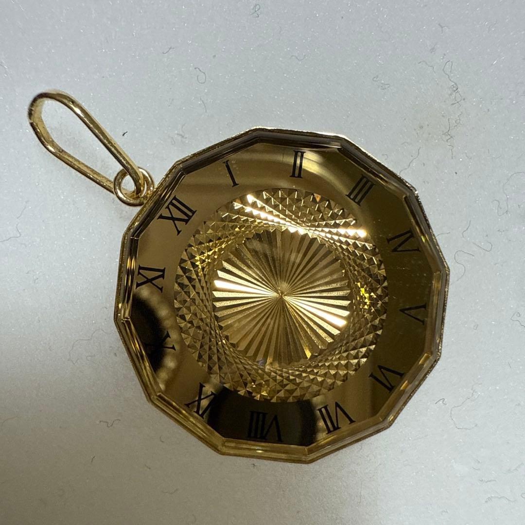 K18YG イルジョンデザイン　ペンダントトップ　ユニセックス　総重量4.3g