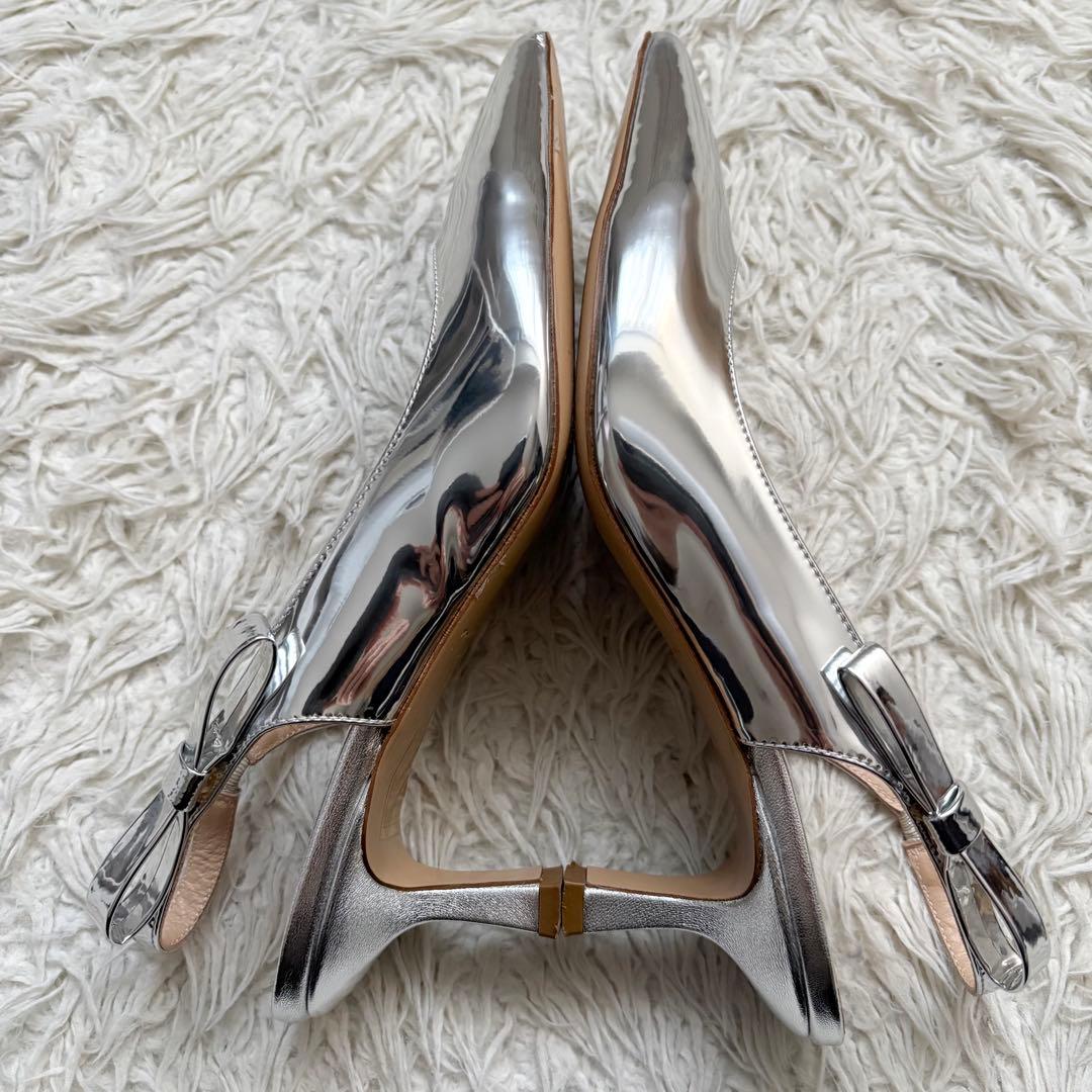 美品　ファビオルスコーニ メタリックバックストラップパンプス　24cm シルバー