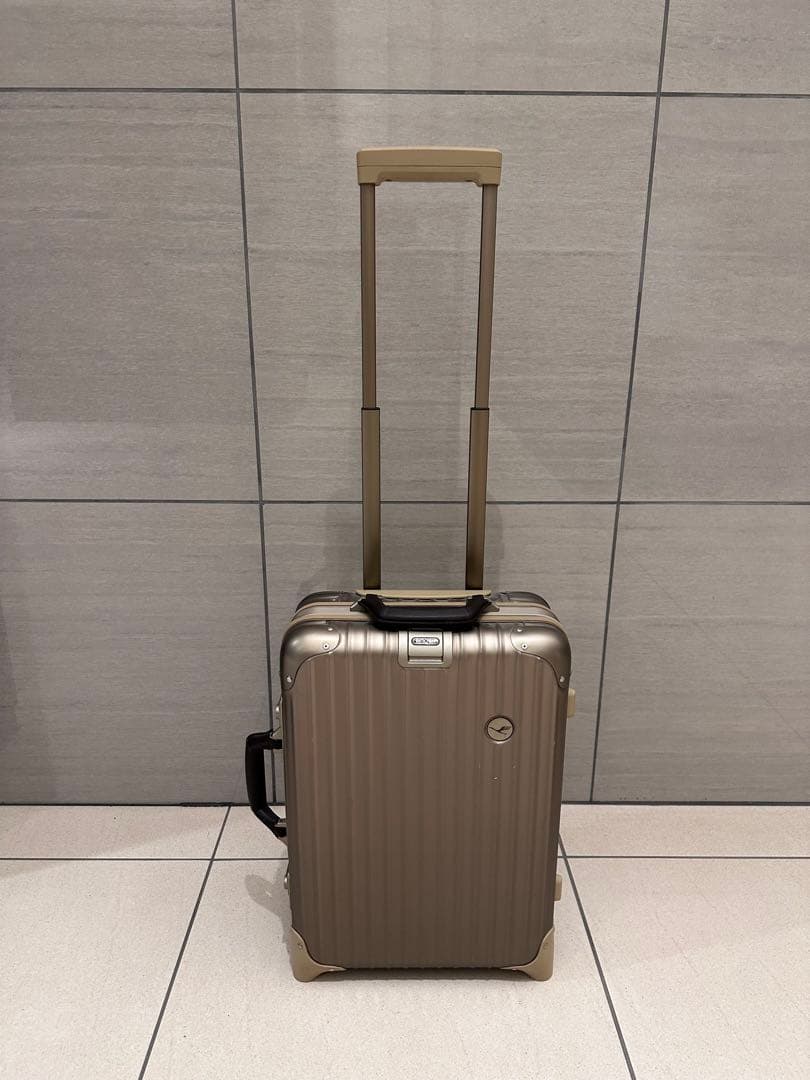 RIMOWA 【Lufthansa限定モデル】