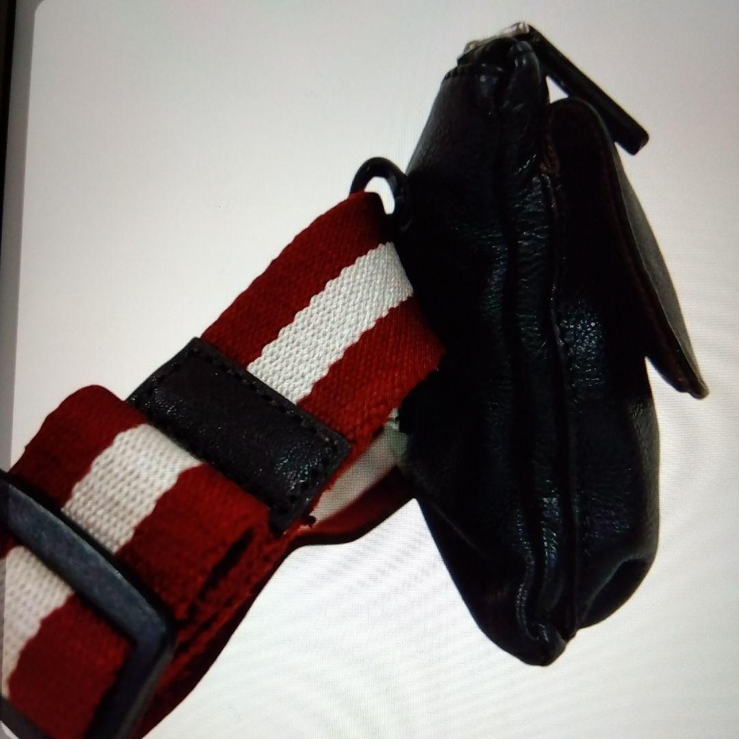 BALLY ボディバッグ コンパクト 黒