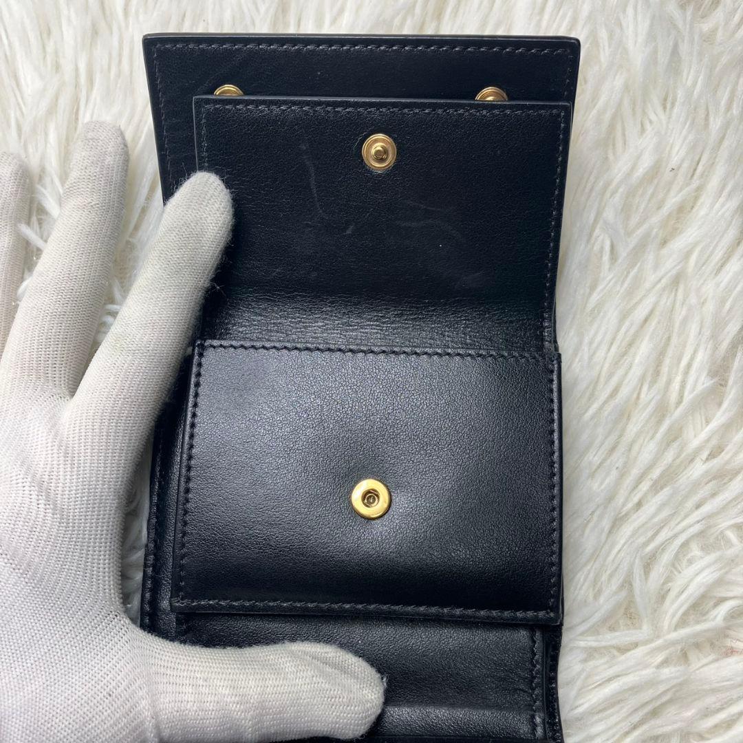 極美品✨️正規品✨セリーヌ スモールトリフォールドウォレット トリオンフ ロゴ