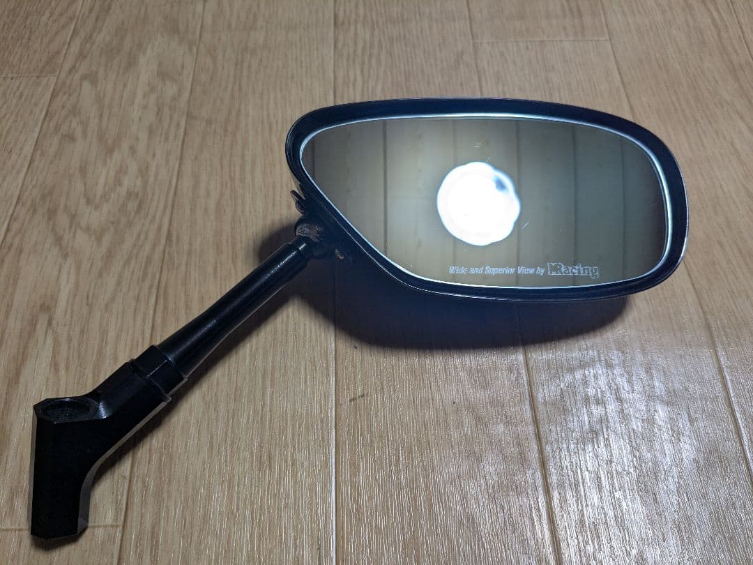 マジカルレーシング　カーボンミラー右のみ