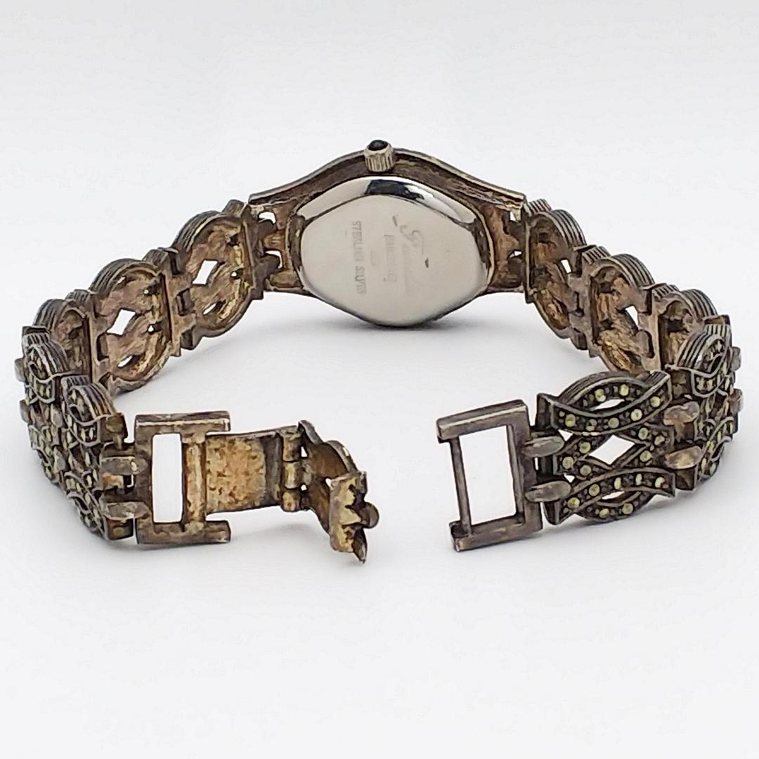 711 送料無料【電池交換済】Femelle★アンティーク調★レディース/腕時計